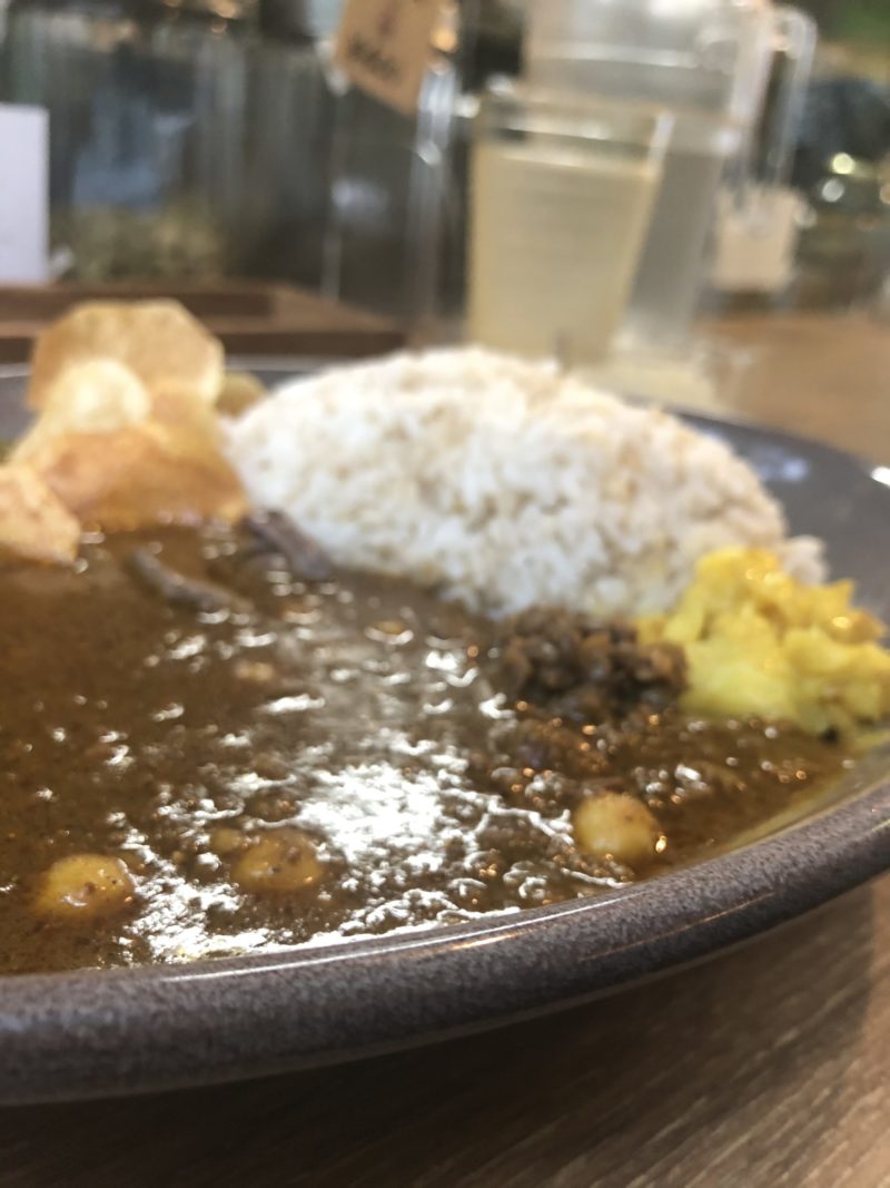 【curry plant】京都の食材がたくさん使われた京鴨カレー ¥1,000（税込）